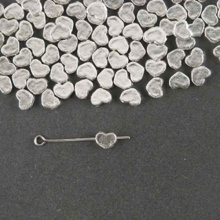 Kovové srdíčko; 7x6mm